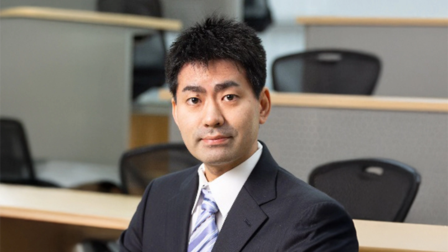 三宅 健介 Kensuke MIYAKE