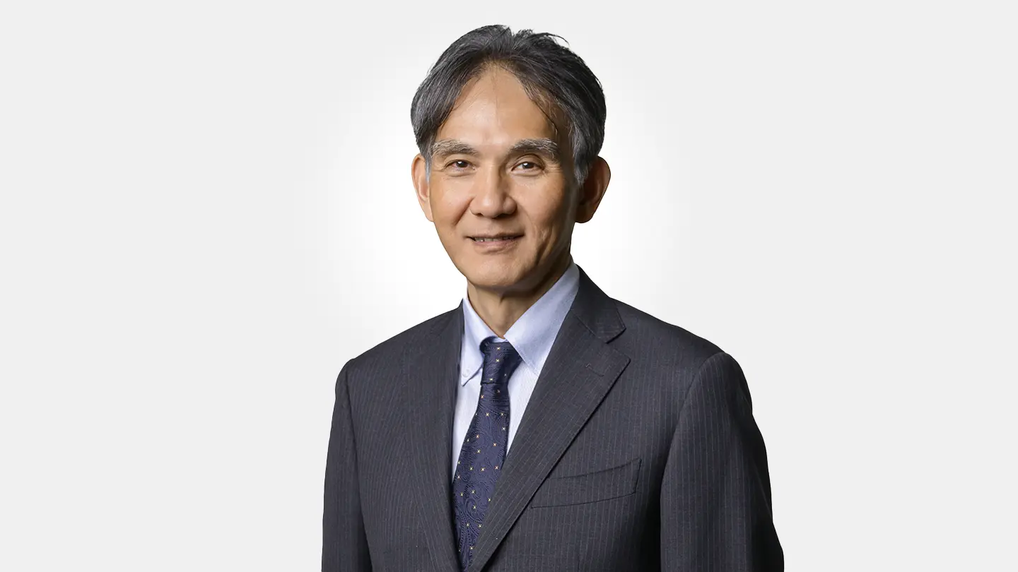 Portrait photography: Executive Vice President Wakabayashi