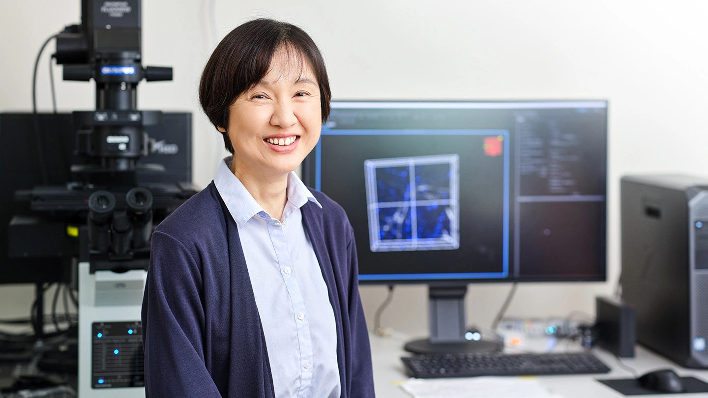 Portrait photography: Professor Fumiko Toyoshima