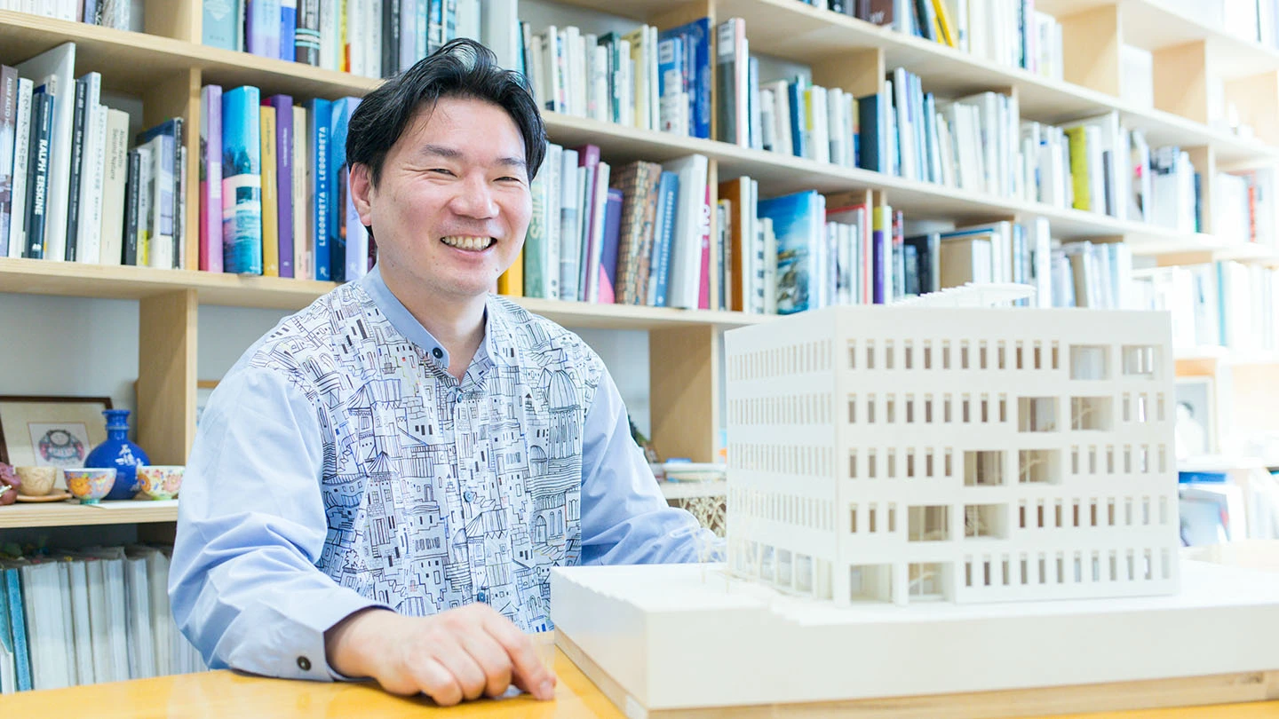 Portrait photography: Associate Professor Ryo Murata