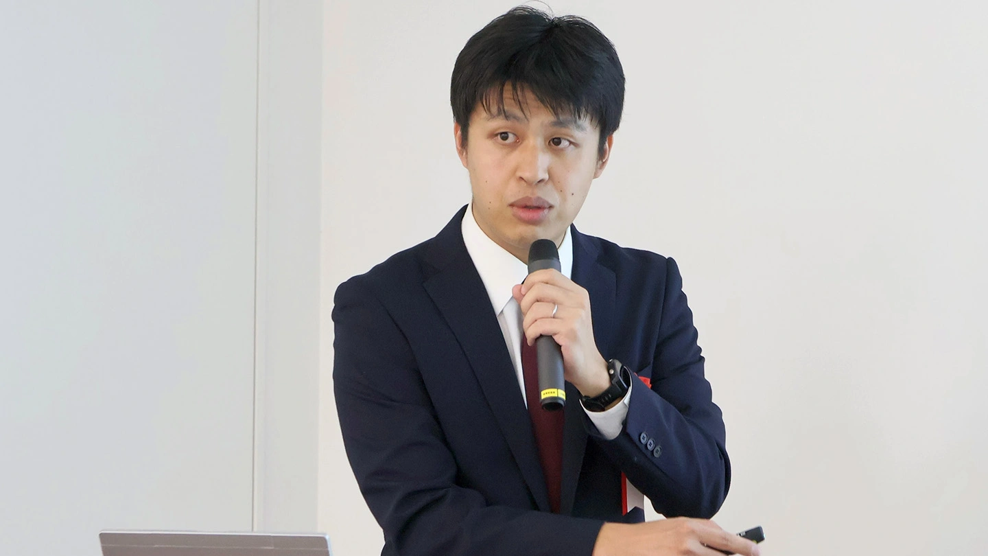張葉平 助教