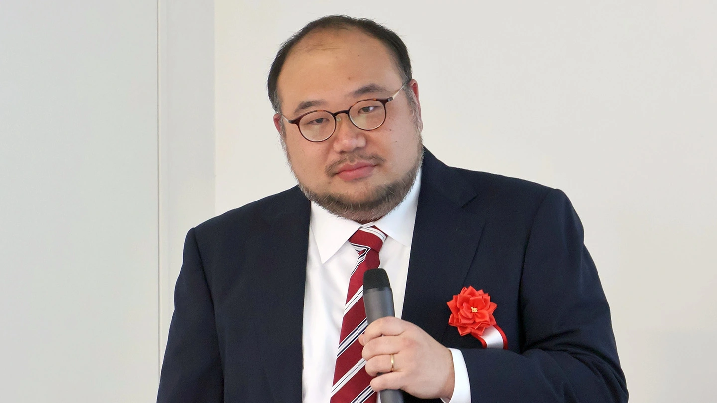 Assistant Professor Ryoichi Saito