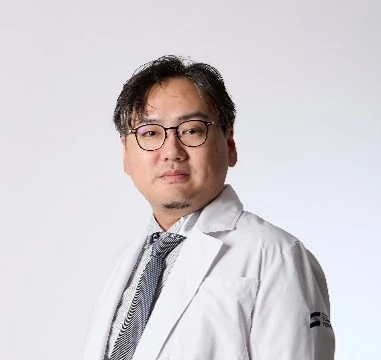 青山先生写真