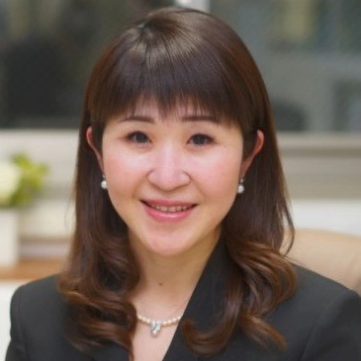 岩城 麻衣子 Maiko Iwaki
